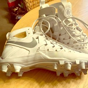 Nike Huarache Cleats size 8 women’s